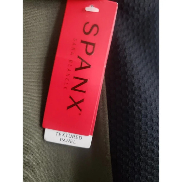 Spanx Leggings Women's Medium Olive Green Textured Panel Athliesure NWT - Picture 2 of 11